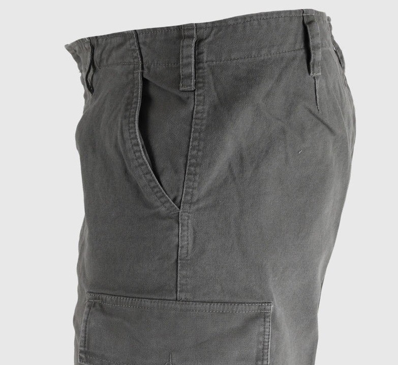 Pantaloni Bermuda Moleskin Pantaloni Corti Short BDU Classico Verde OD  MIL-TEC Art.119273 Pantaloni corti da lavoro con un cotone molto  resistente. 5 tasche con chiusura a bottoni.