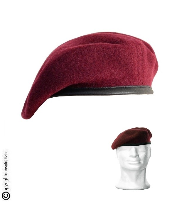 Basco Boina Spagnola Militare Beret Rosso fuoco Bordino Pelle Esercito  Vigilanza Sicurezza Polizia Art.211117-R modello spagnolo più piccolo del  Italiano militare con laccio su retro COLORE: Rosso Fuoco CONDIZIONI: NUOVO  MATERIALE: 100%