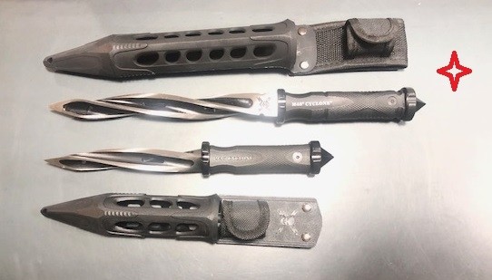 Coltello Da Combattimento Con Custodia 3 Lame Sabotaggio Per Forze Speciali Austriache Legione Straniera Krav Maga United Cutlery M48 Cyclone Lama 21 00 Cm Complessiva Cm 35 00 Gigante Art M48c G Materiale Manico Fibra Di
