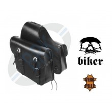 Coppia di Borse Moto Castom Cuoio Art.1113 misura borsa Misure 35.00x30.00  profandita cm 16.00 misura tasche frontali cm 14.00x12.00x4.00 Resistenti e  robuste.In pelle bovina. Il fissaggio si ottiene tramite fascia superiore  regolabile